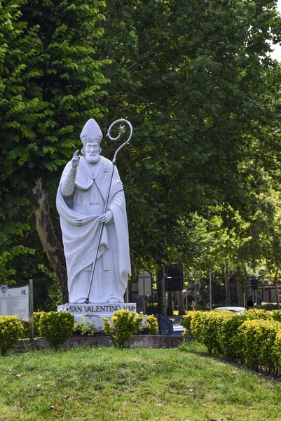 Día de San Valentín. Estatua de San Valentín — Foto de Stock