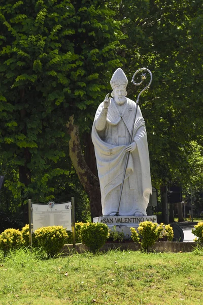 Día de San Valentín. Estatua de San Valentín — Foto de Stock