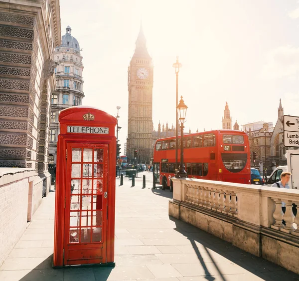 Červená Telefonní Budka Londýně — Stock fotografie