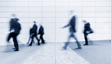 Fütüristik çevre bulanık insanlar iş kavramı ile