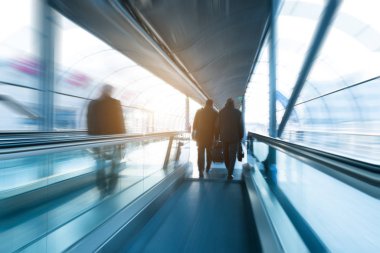 Fütüristik çevre bulanık insanlar iş kavramı ile