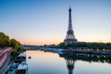 Paris Eyfel Kulesi, Fransa