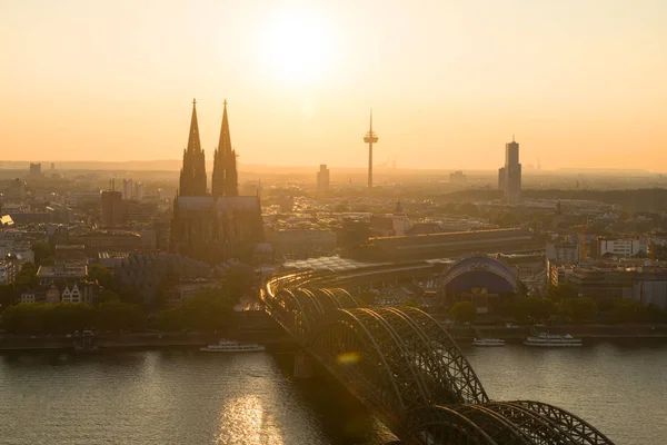 科隆城市景观在德国 — 图库照片