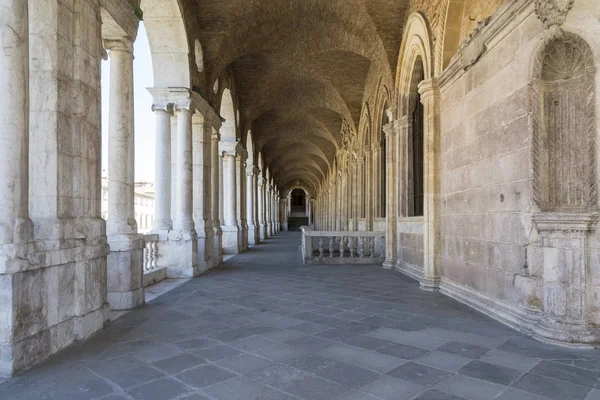 Palladiaanse basiliek in Vicenza — Stockfoto
