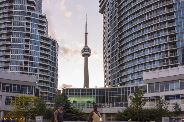 Хмарочоси в Торонто — стокове фото