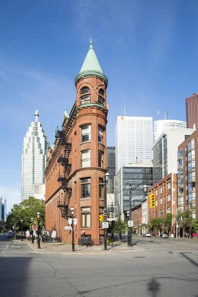 Toronto downtown in a sunny day — Stock Photo, Image