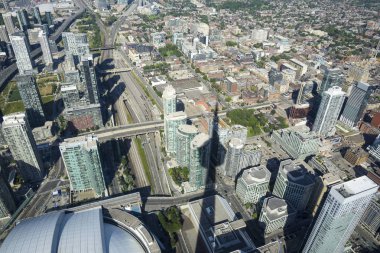 Toronto'dan yüksekliği