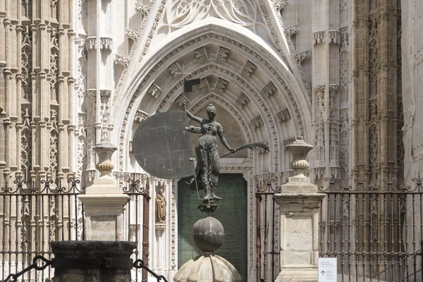 Main entrance of Sevilla cathedral — Stock Photo, Image