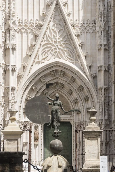 Main entrance of Sevilla cathedral — Stock Photo, Image