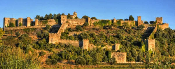 Zřícenina hradu v Montemor-o-Velho — Stock fotografie