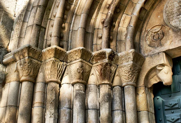 Detail of romanesque monastery of Paco de Sousa in Penafiel — Stock Photo, Image