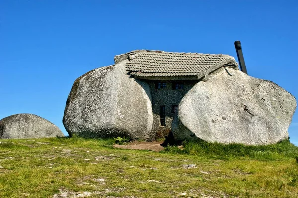 Casa Penedo Conosciuta Anche Come Fafe Hobbit House Fafe Flinstones — Foto Stock