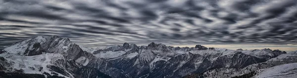 Paisaje al atardecer desde Sella Pass — Foto de Stock