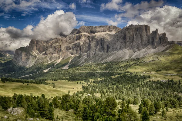 Montanhas italianas paisagem de verão, Dolomiti — Fotografia de Stock