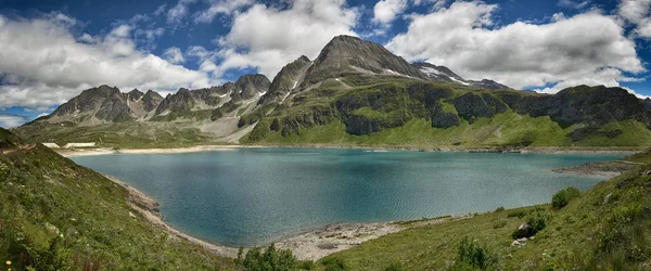 Montanha lago glacial, Vale Formazza — Fotografia de Stock