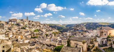 Antik şehir, Matera (Sassi di Matera) güzel gün ışığına gündoğumu, Basilicata, İtalya
