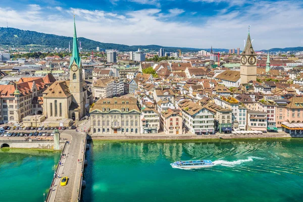 Aerial view of Zurich with river Limmat, Switzerland — Stock Photo, Image