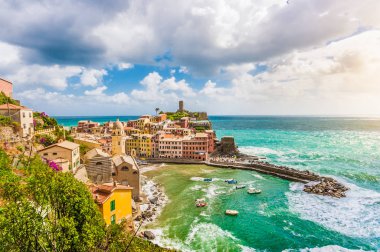Vernazza kasaba, Cinque Terre, İtalya