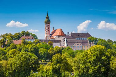 Ünlü Andechs Abbey yaz, Starnberg bölgesinde, Upper Bavaria, Almanya
