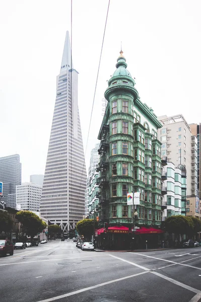 Central San Francisco Avec Célèbre Pyramide Transamerica Bâtiment Sentinel Historique — Photo