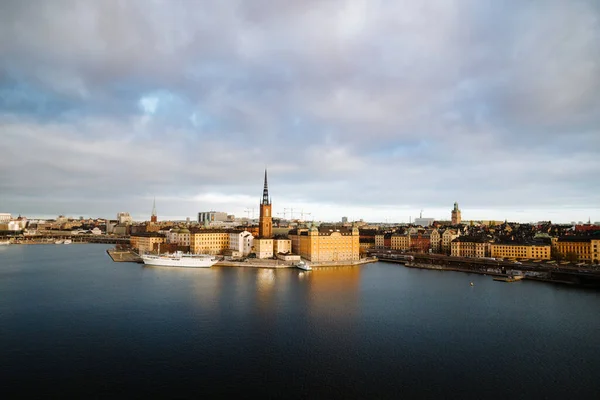 Vista Clásica Del Centro Estocolmo Con Los Famosos Riddarholmen Gamla — Foto de Stock