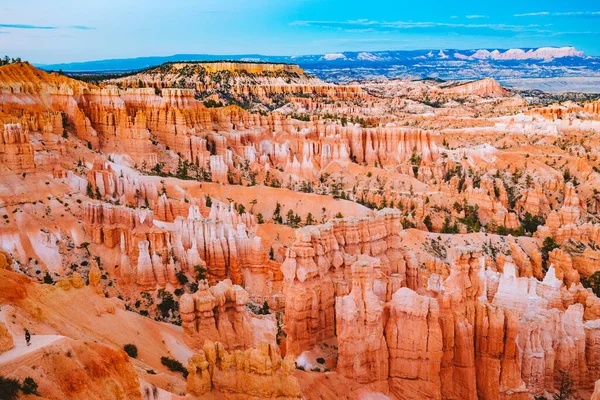 Vista Clássica Bryce Canyon National Park Bela Luz Dourada Noite — Fotografia de Stock