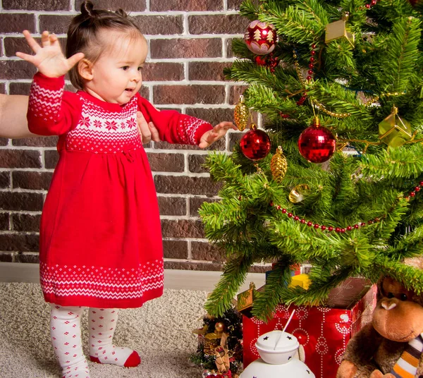 Christmas meets a little girl — Stock Photo, Image
