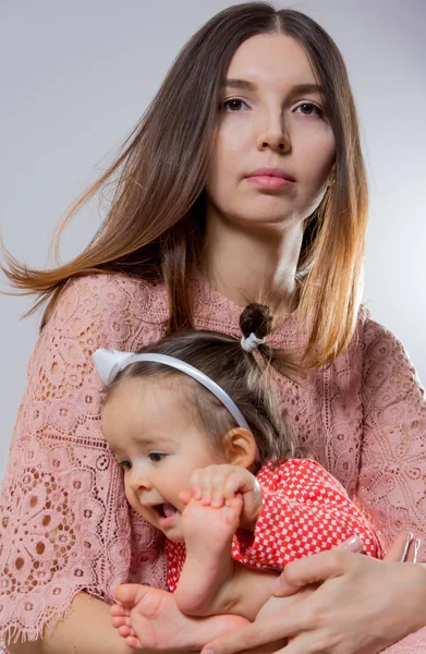 Young mother with her daughter — Stock Photo, Image