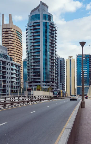 Una Vista Los Rascacielos Una Ciudad Moderna Dubai —  Fotos de Stock