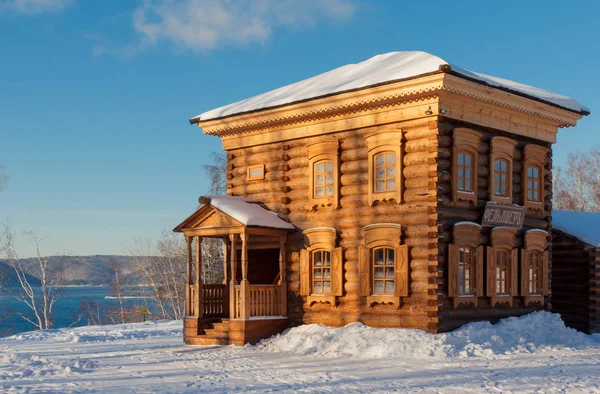 El pueblo cerca del lago Baikal —  Fotos de Stock