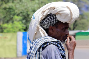 Büyük headdress Amharca adamla. Debre Birhan-Etiyopya. 0511