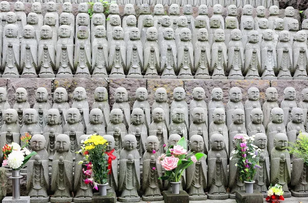 Ochraňuje Bódhisattva sochy v Hase-Dera temple. Kamakura Japonsko. 7693 — Stock fotografie