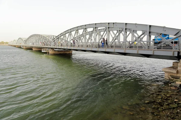 Faidherbe híd Szenegál folyón. Saint-Louis-du-Szenegál. 2478 Jogdíjmentes Stock Fotók