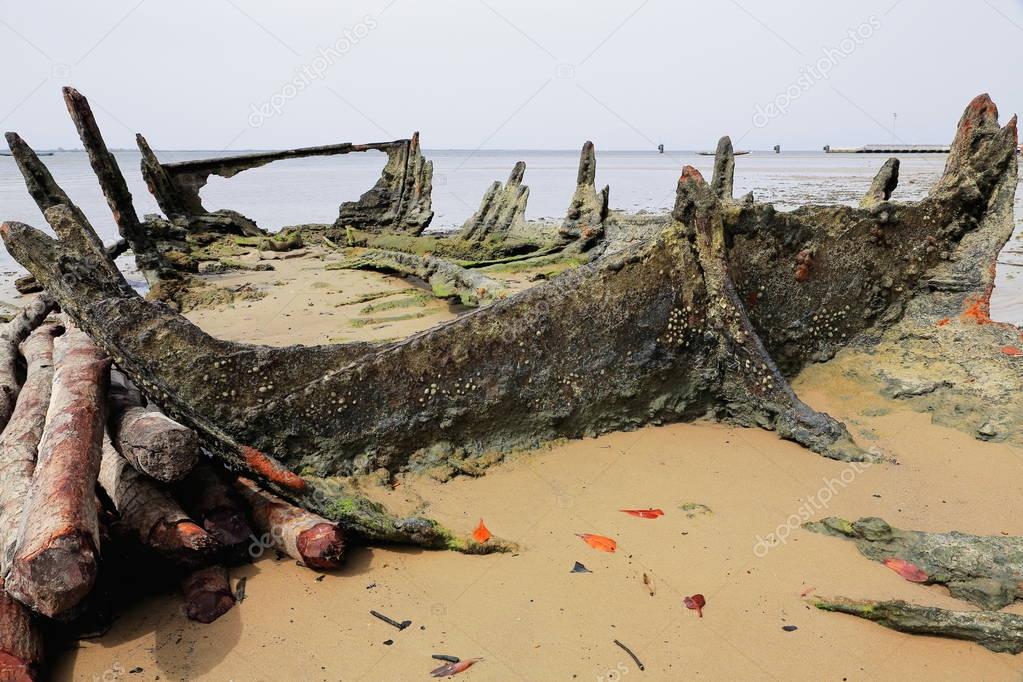 Rotten ship.s hull. Carabane island-Senegal. 2195