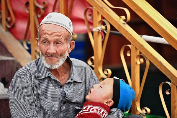 Hotan China October 2017 Blå Eyed Farfar Uyghur Turkic Folk — Stockfoto