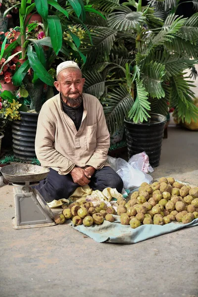 Hotan China Octubre 2017 Viejo Barbudo Tierra Del Pueblo Turco —  Fotos de Stock