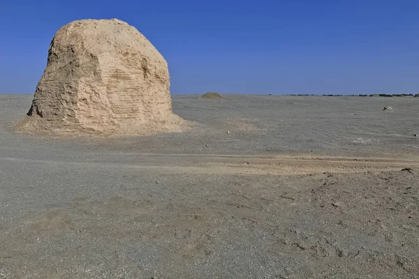 Isolated Ruined Buddhist Stupa Feature Monastic Site Existing Centuries Ancient — Stock Photo, Image