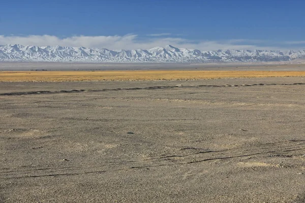 Wards View Nnal Highway G315 Desert Qaidam Basin Snowcapped End — Stock Photo, Image