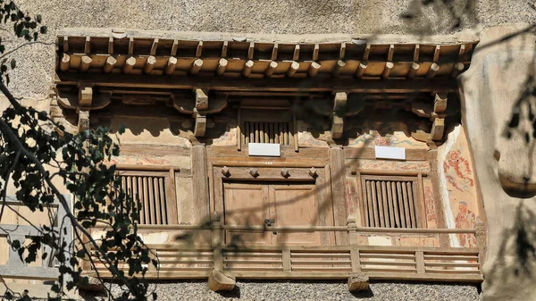 Porche Madera Cuevas Budistas 444 Mogao Dunhuang Gansu Provincia China — Foto de Stock