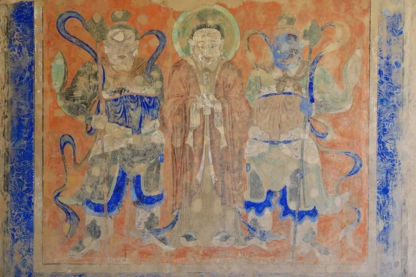 Vaisravana-sol ve Virudhaka-sağ- arasındaki Buda, N.ve S.saygılı dört kutsal kralın iki koruyucusu. Mogao mağaralarının dış duvarında duvar resmi var. Dunhuang-Gansu-Çin..