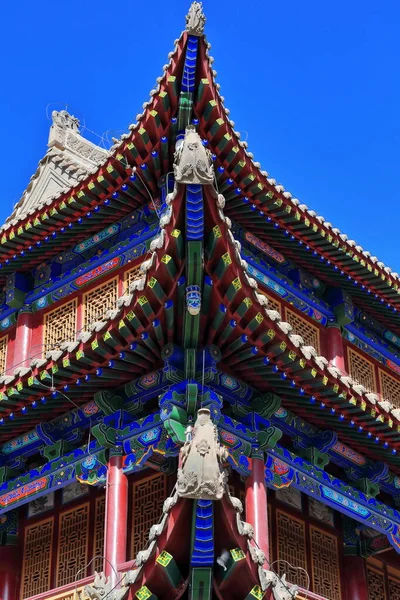 Upturned Eaves Chiwen Chishou Ornate Xieshan Style Roof Gate Tower — Stock Photo, Image