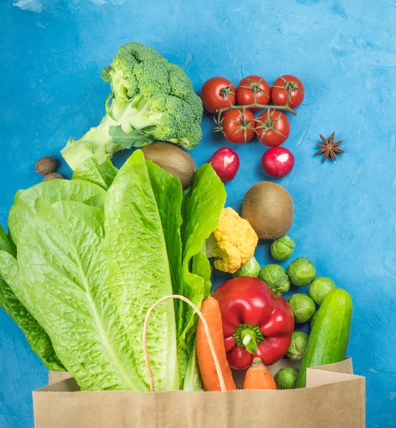 Verduras Bolsa Aislada Sobre Fondo Blanco — Foto de Stock