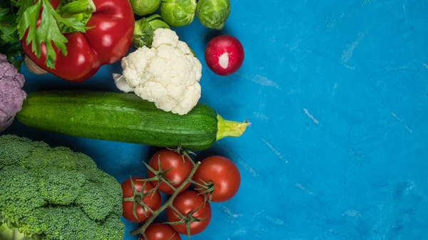 Cocina Verduras Orgánicas Frescas Coloridas Capturadas Desde Arriba Vista Superior — Foto de Stock