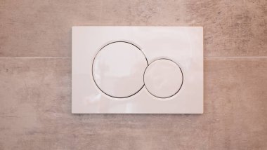 Modern plastik su kaydetme yeteneği ile düğmeleri kızarma