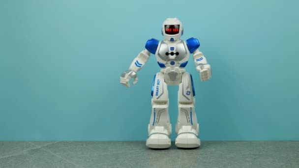 Bianco con adesivi robot blu su sfondo blu . — Video Stock