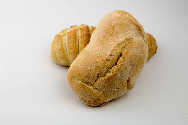 Pão Tradicional Cozido Casa Pão Italiano Ciabatta Isolado Fundo Branco — Fotografia de Stock