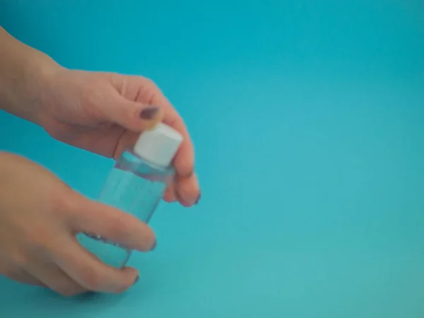 Human Hand Plastic Bottle Using Alcohol Gel Cleaning Concept Pandemic — Stock Photo, Image