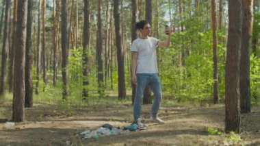 Çevre blogcusu ekoloji kirliliği hakkında canlı yayın yapıyor