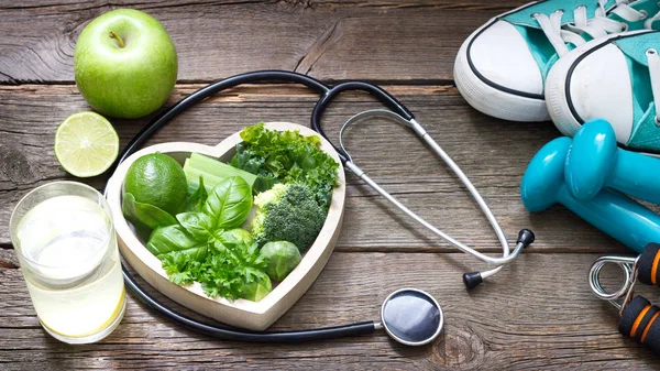 緑のダイエットは、健康的なライフ スタイルのコンセプトのスポーツ — ストック写真