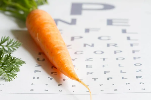 Zanahoria Vitamina Tabla Pruebas Oculares Salud Concepto Médico — Foto de Stock